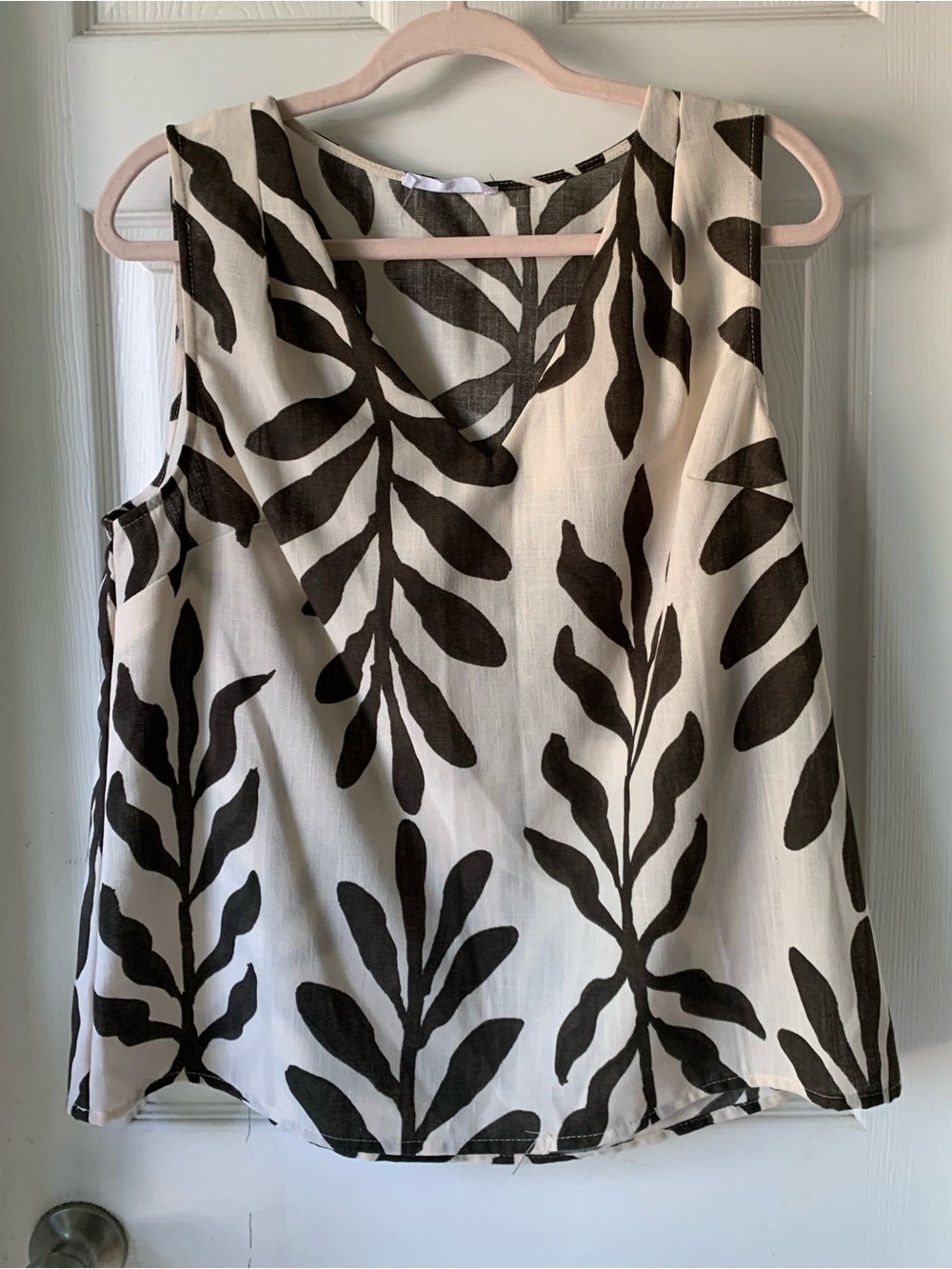 Sleeveless top 12